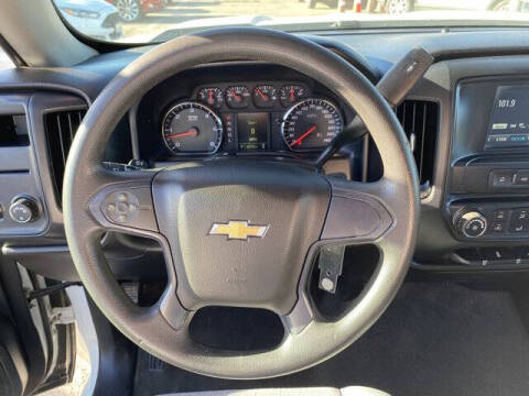 2019 Chevrolet Silverado 1500 LD Custom