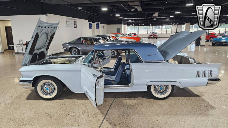 1960 Ford Thunderbird