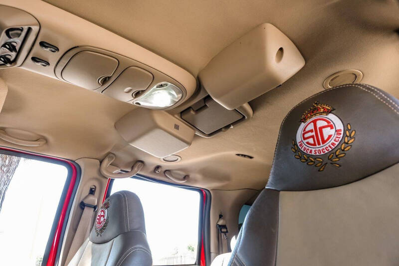 2004 Ford Excursion Eddie Bauer