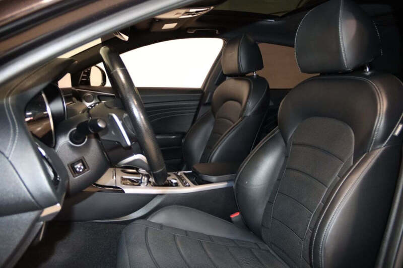 2022 Kia Stinger