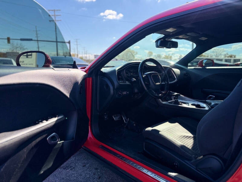 2016 Dodge Challenger SXT