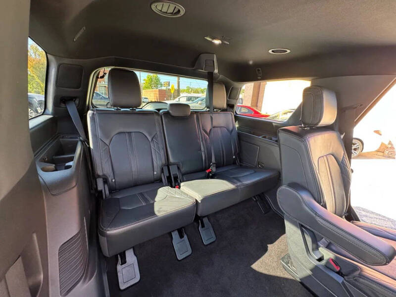 2022 Ford Expedition Platinum