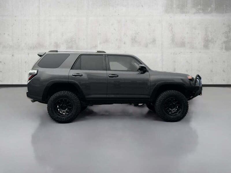 2014 Toyota 4Runner SR5
