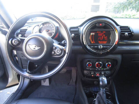 2017 MINI Clubman Cooper