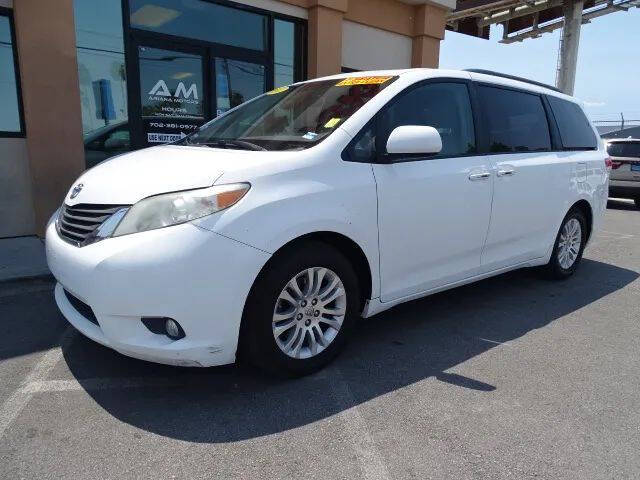 2011 Toyota Sienna
