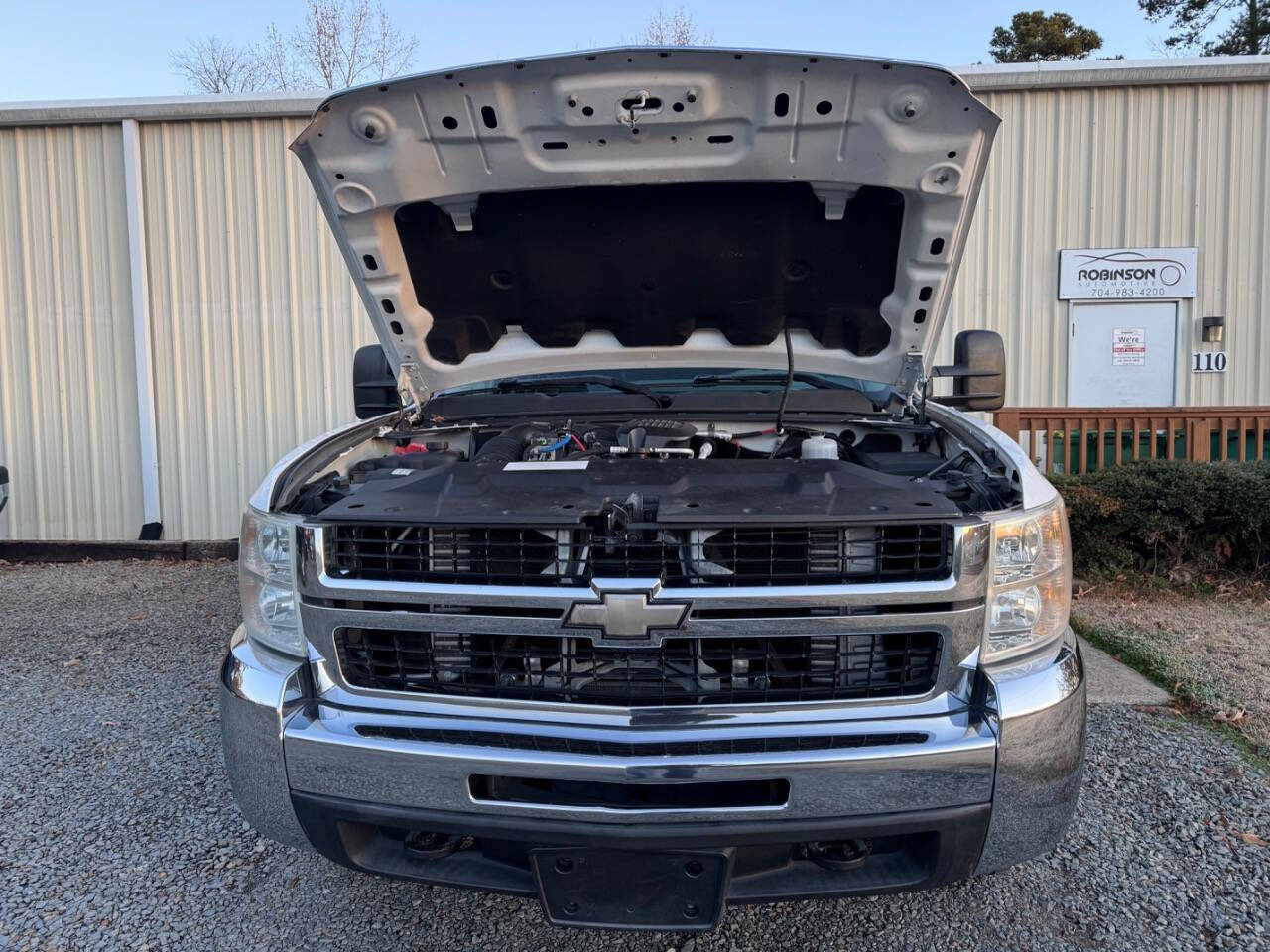 2009 Chevrolet Silverado 3500HD for sale at Robinson Automotive in Albemarle, NC