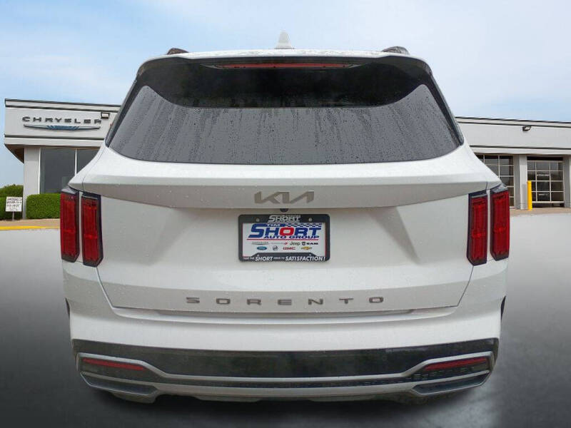 2022 Kia Sorento SX