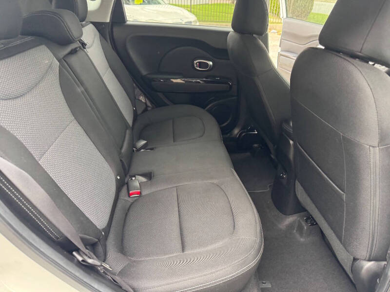 2018 Kia Soul +