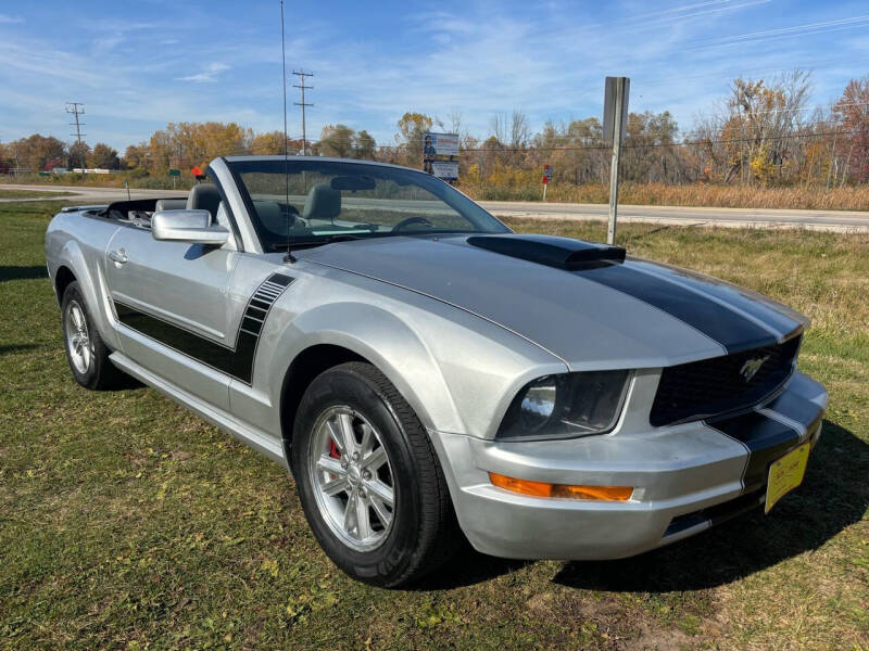 2007 Ford Mustang for sale at Sunshine Auto Sales in Menasha WI