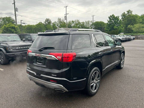 2019 GMC Acadia Denali