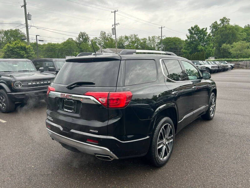 2019 GMC Acadia Denali