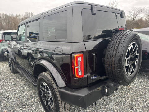 2024 Ford Bronco Outer Banks