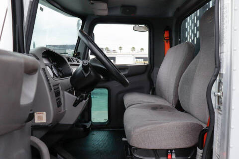 2020 Peterbilt 348