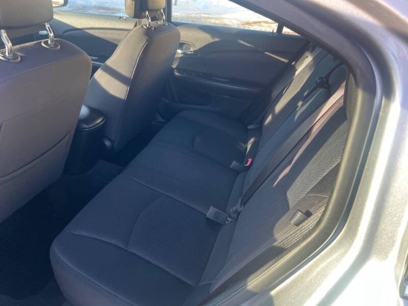 2013 Chrysler 200 LX