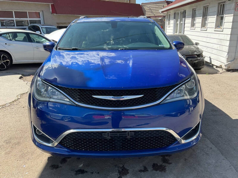 2018 Chrysler Pacifica Touring L