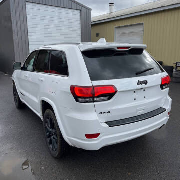 2017 Jeep Grand Cherokee Altitude