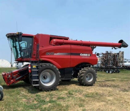 2018 Case IH 8240