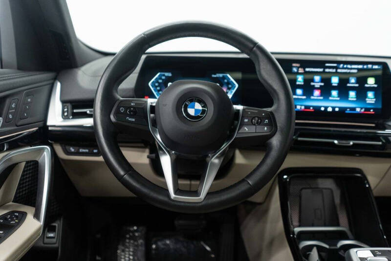 2025 BMW X2 xDrive28i