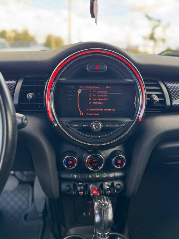 2015 MINI Hardtop 2 Door Cooper S