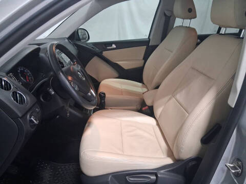 2014 Volkswagen Tiguan S