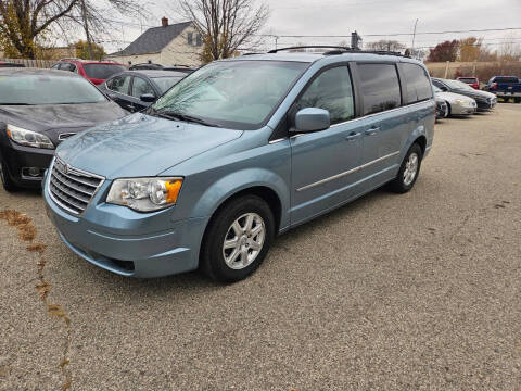 2010 Chrysler Town and Country for sale at Short Line Auto Inc in Rochester MN