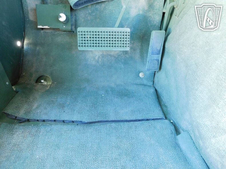2002 AM General M1123