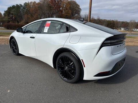 2026 Toyota Prius Plug-in Hybrid Nightshade