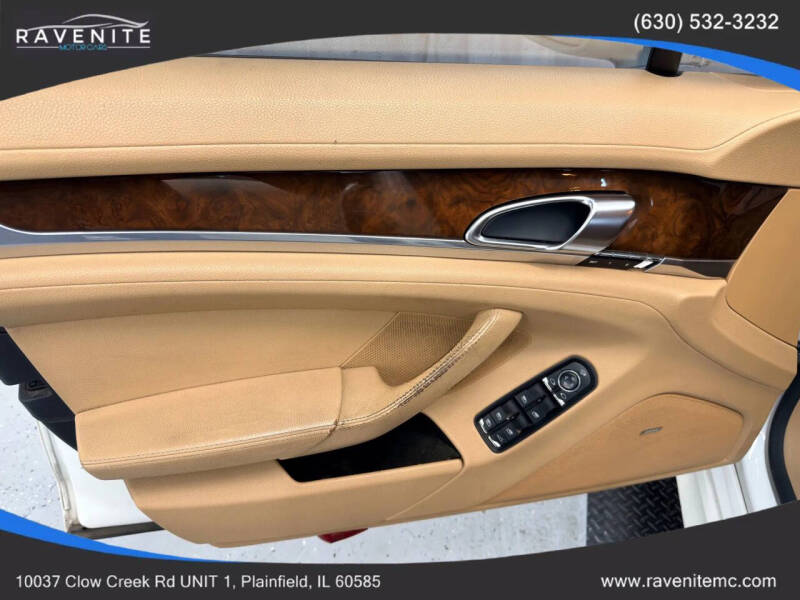 2012 Porsche Panamera