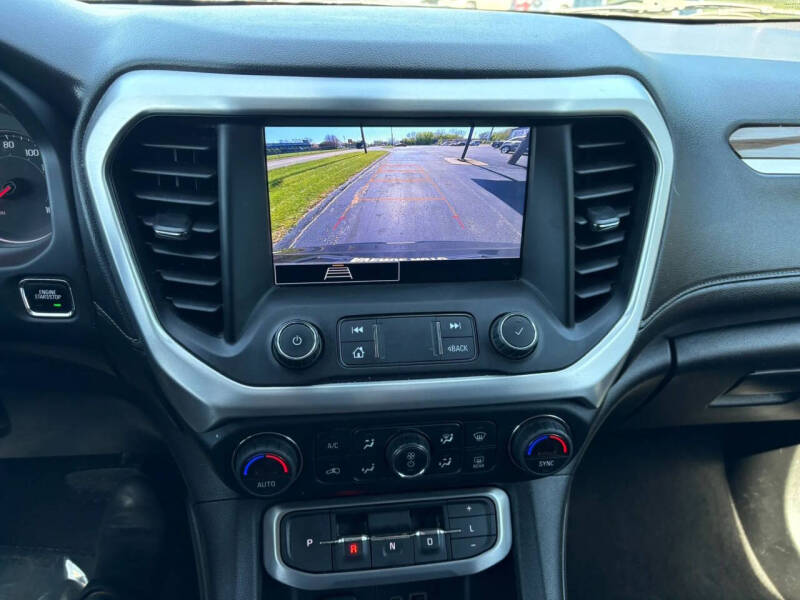 2020 GMC Acadia SLE