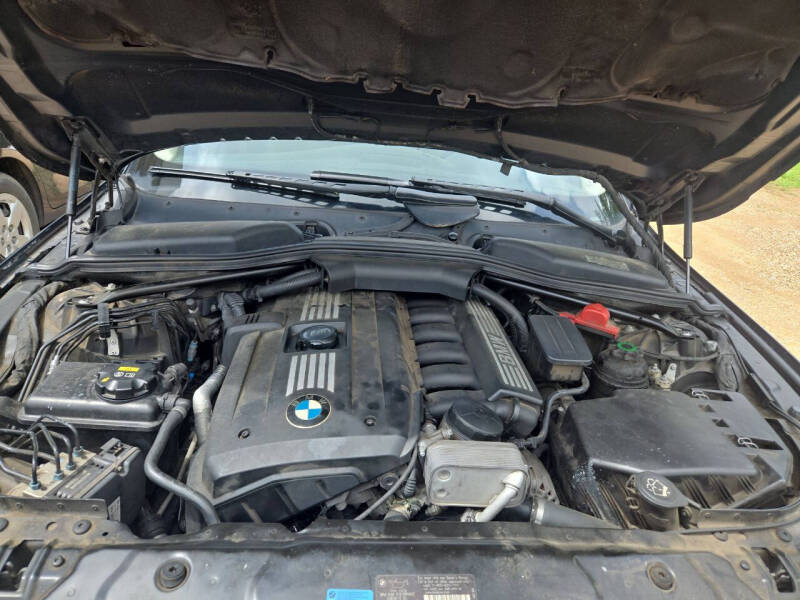 2009 BMW 5 Series 528i