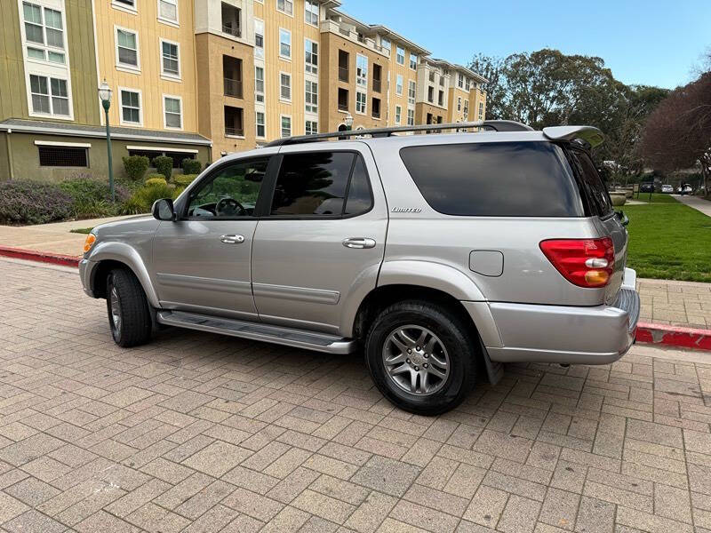 2004 Toyota Sequoia Limited