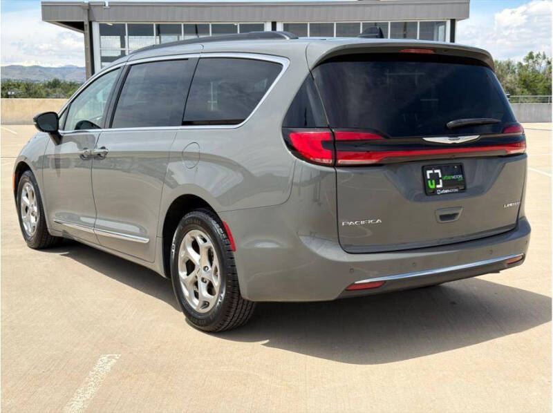 2023 Chrysler Pacifica Limited