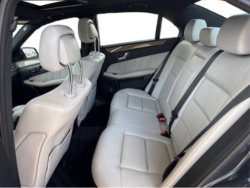 2010 Mercedes-Benz E-Class