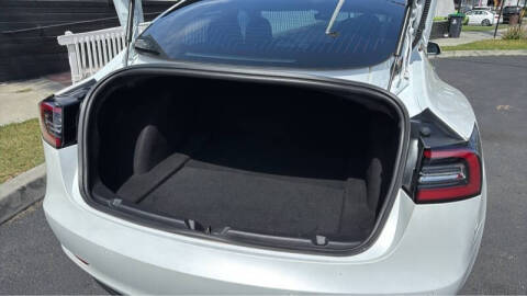 2019 Tesla Model 3 Standard Range