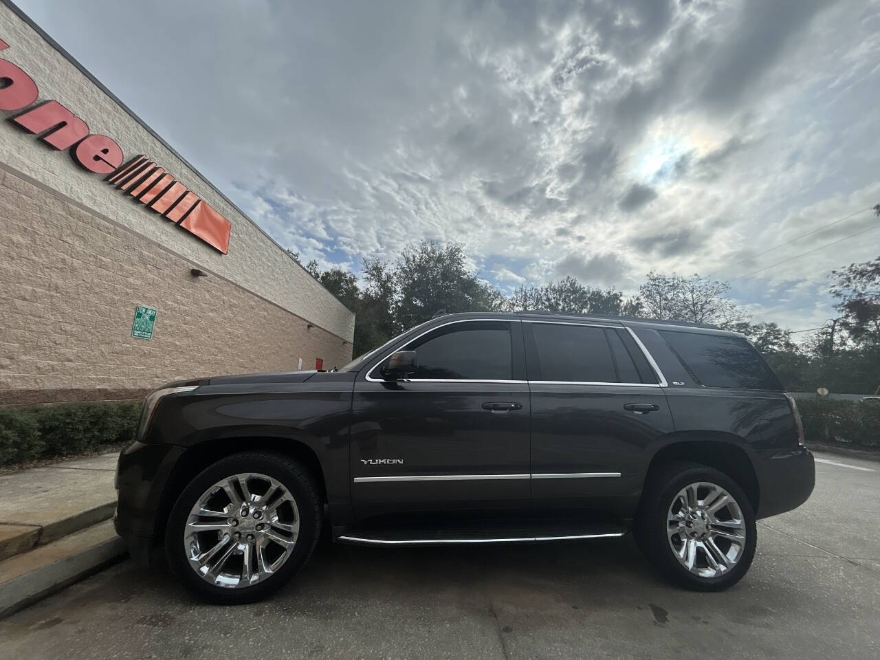 2017 GMC Yukon for sale at VASS Automotive in DeLand, FL