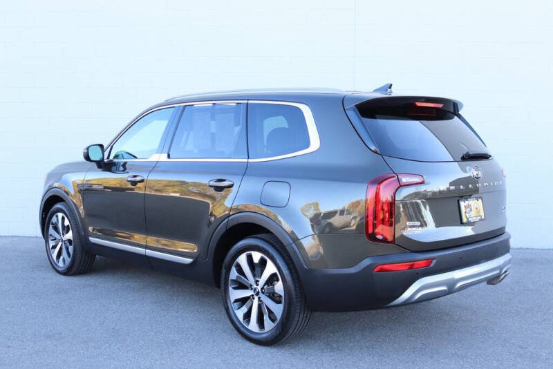 2020 Kia Telluride S