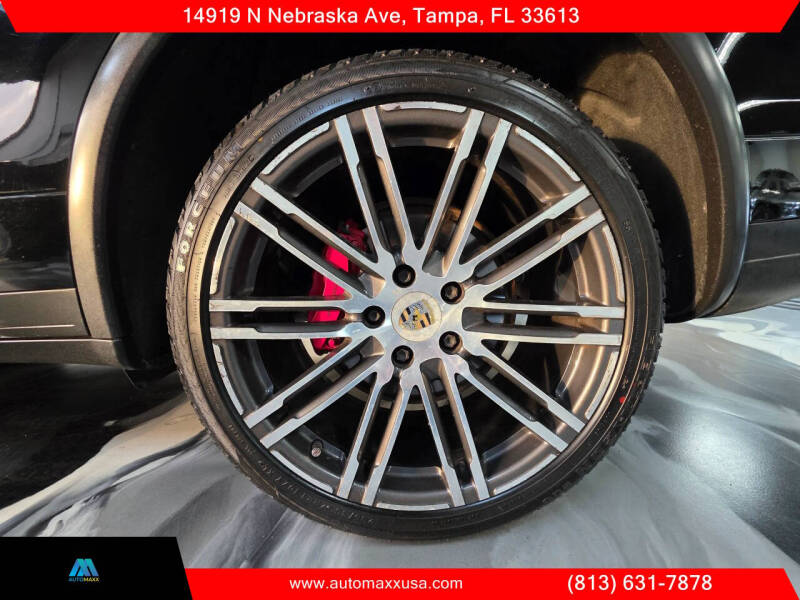 2016 Porsche Cayenne S