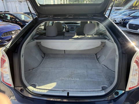 2013 Toyota Prius One