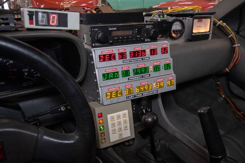 1981 DeLorean DMC-12