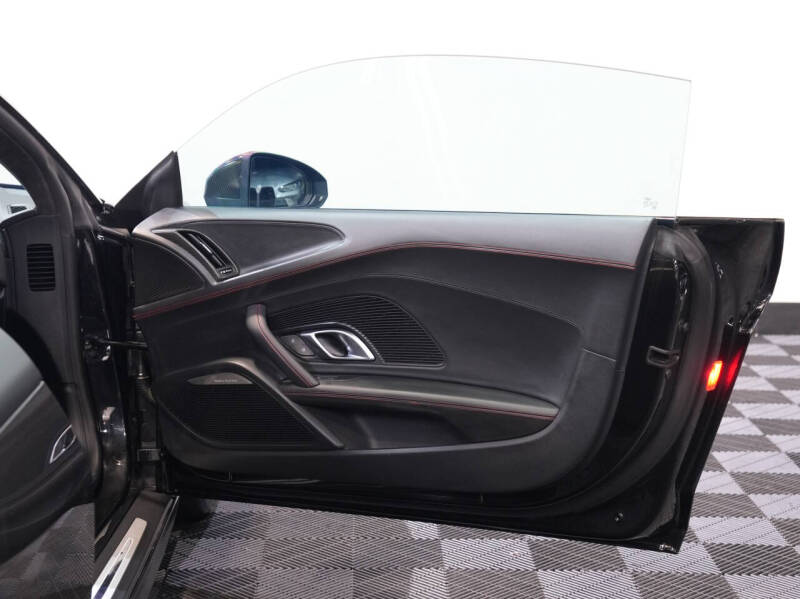 2017 Audi R8 5.2 quattro V10 Plus