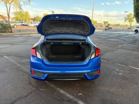 2017 Honda Civic LX-P