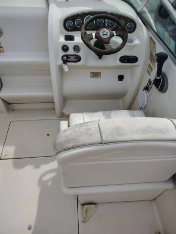 2002 Sea Ray 225