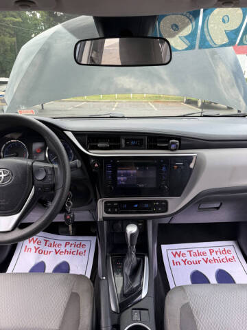 2017 Toyota Corolla LE