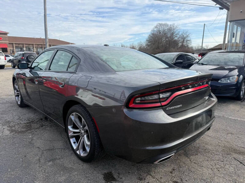2019 Dodge Charger SXT