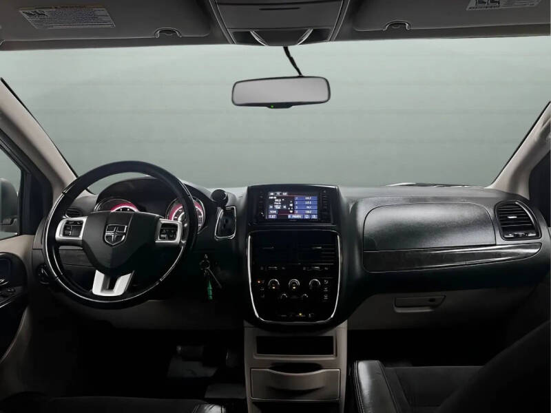 2017 Dodge Grand Caravan SE Plus