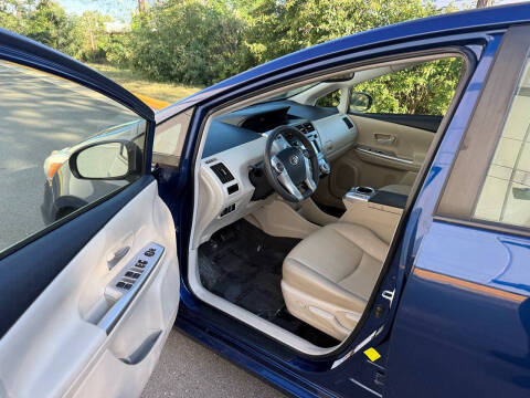 2012 Toyota Prius v Three