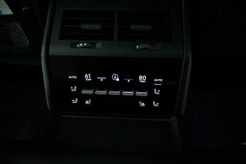 2025 Porsche Panamera 4