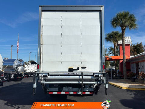 2020 Freightliner M2 106