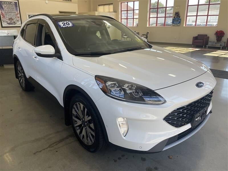 2020 Ford Escape Titanium