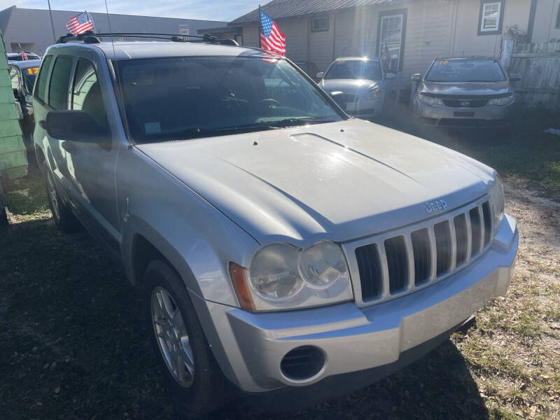 2005 Jeep Grand Cherokee Laredo